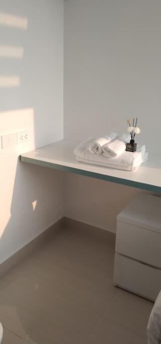 Love Home-Luxuryapart 2Bed-Pool&Sunrise View-5'Trang Tien Хуе Екстериор снимка